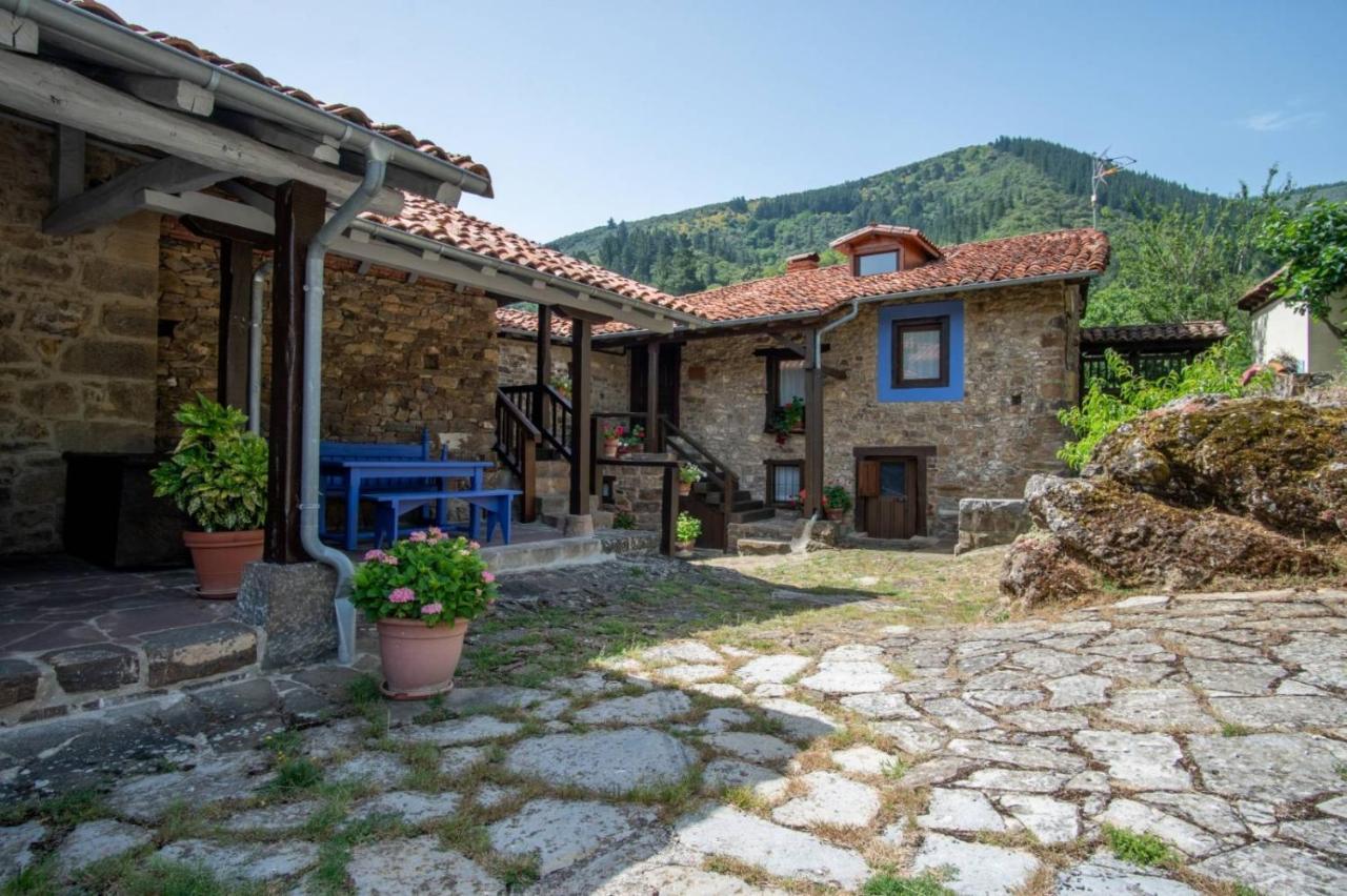Viviendas El Barrio Кабесон-де-Льебана Экстерьер фото
